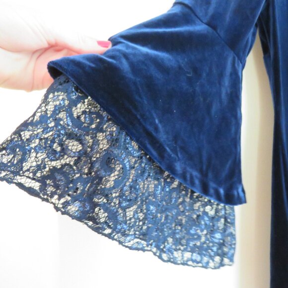 FRANK LYMAN Navy Blue Velvet Morticia Addams Bell Sleeve Dark Whimsigoth Dress - Picture 7 of 10